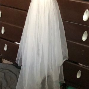 👰🏼 double layer veil